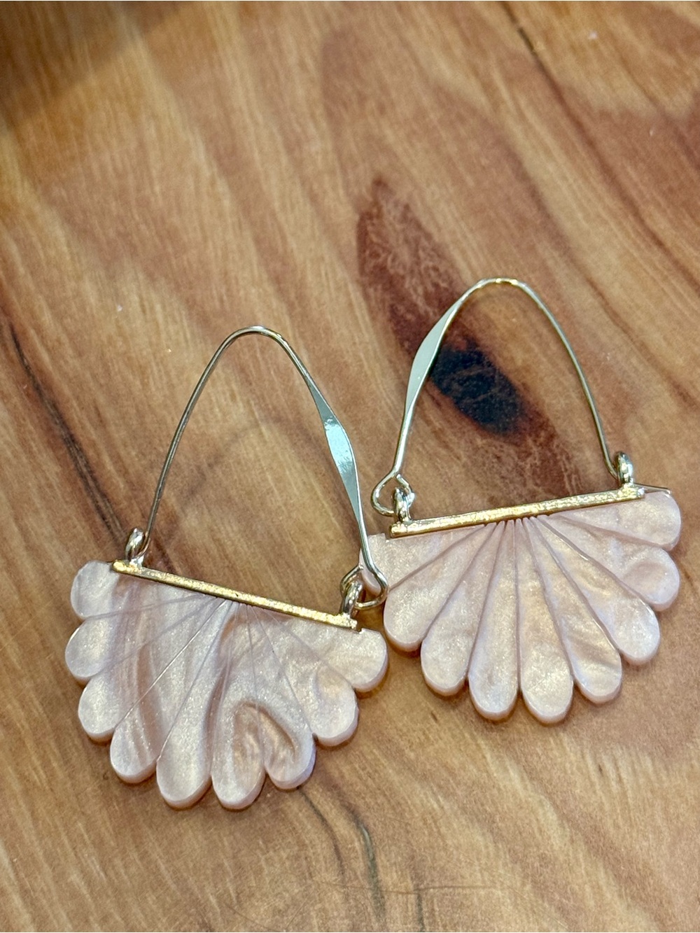 Shell Pink Drop Earrings - Gold Tone